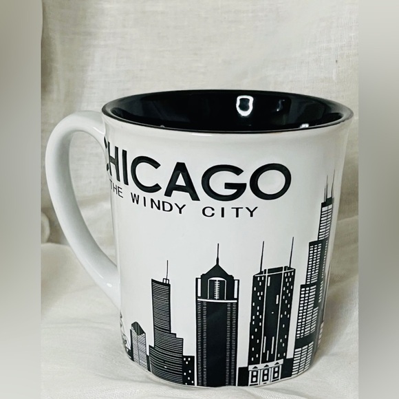 Chicago 3D Mug | Chicago Mug | Ceramic Coffee Cup Souvenir | Windy City 15 Oz - Picture 3 of 4